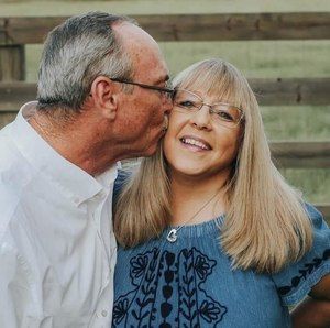 Meet your Posher, Lynn an steve